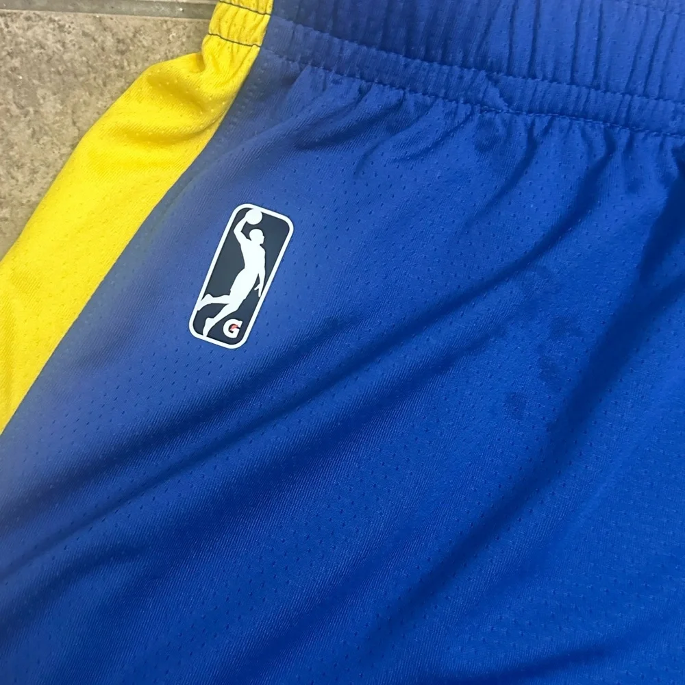 Nike shorts capitanes jersey